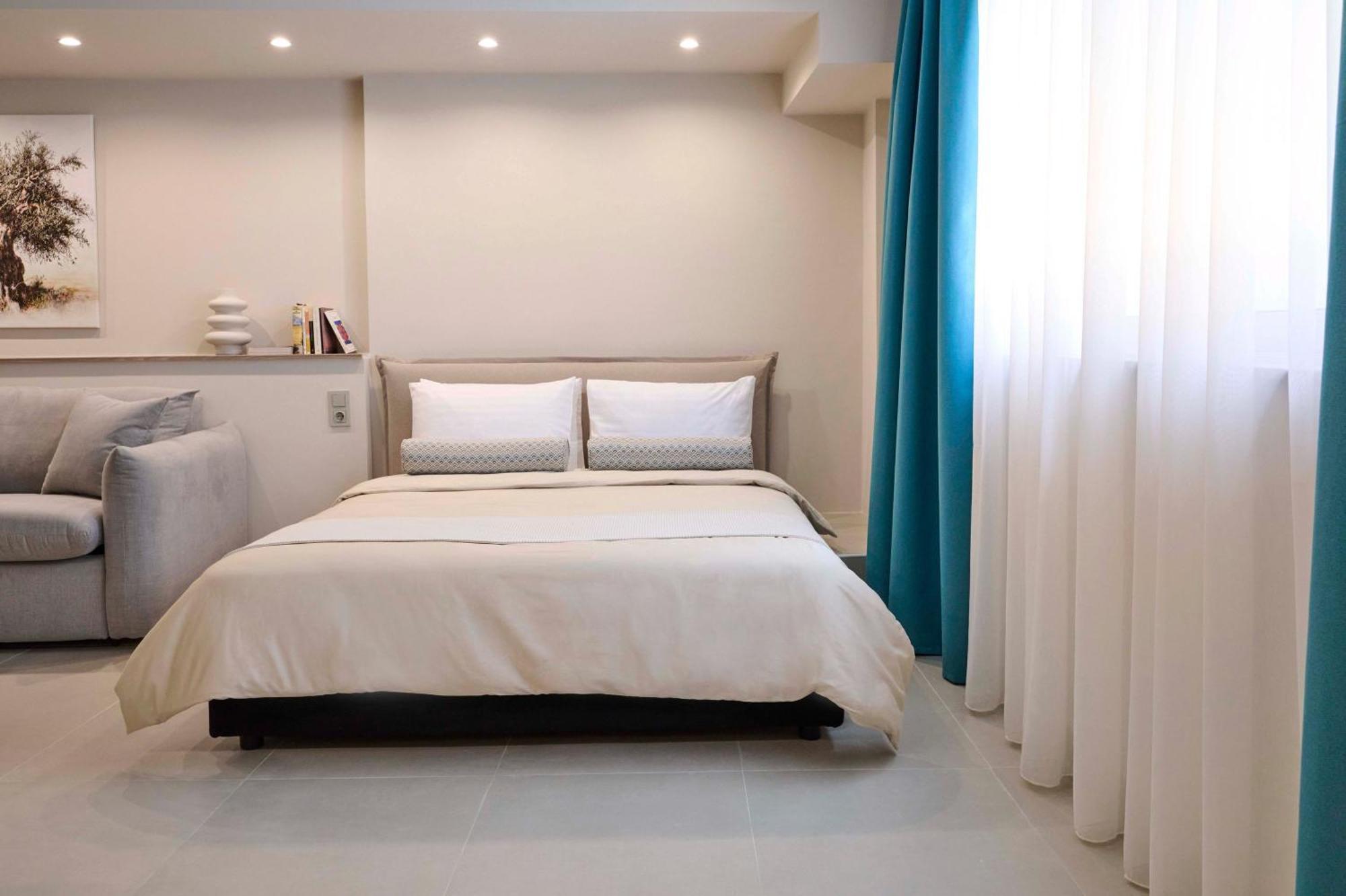 Acropolis Muses - Downtown Luxury Apartments アテネ エクステリア 写真
