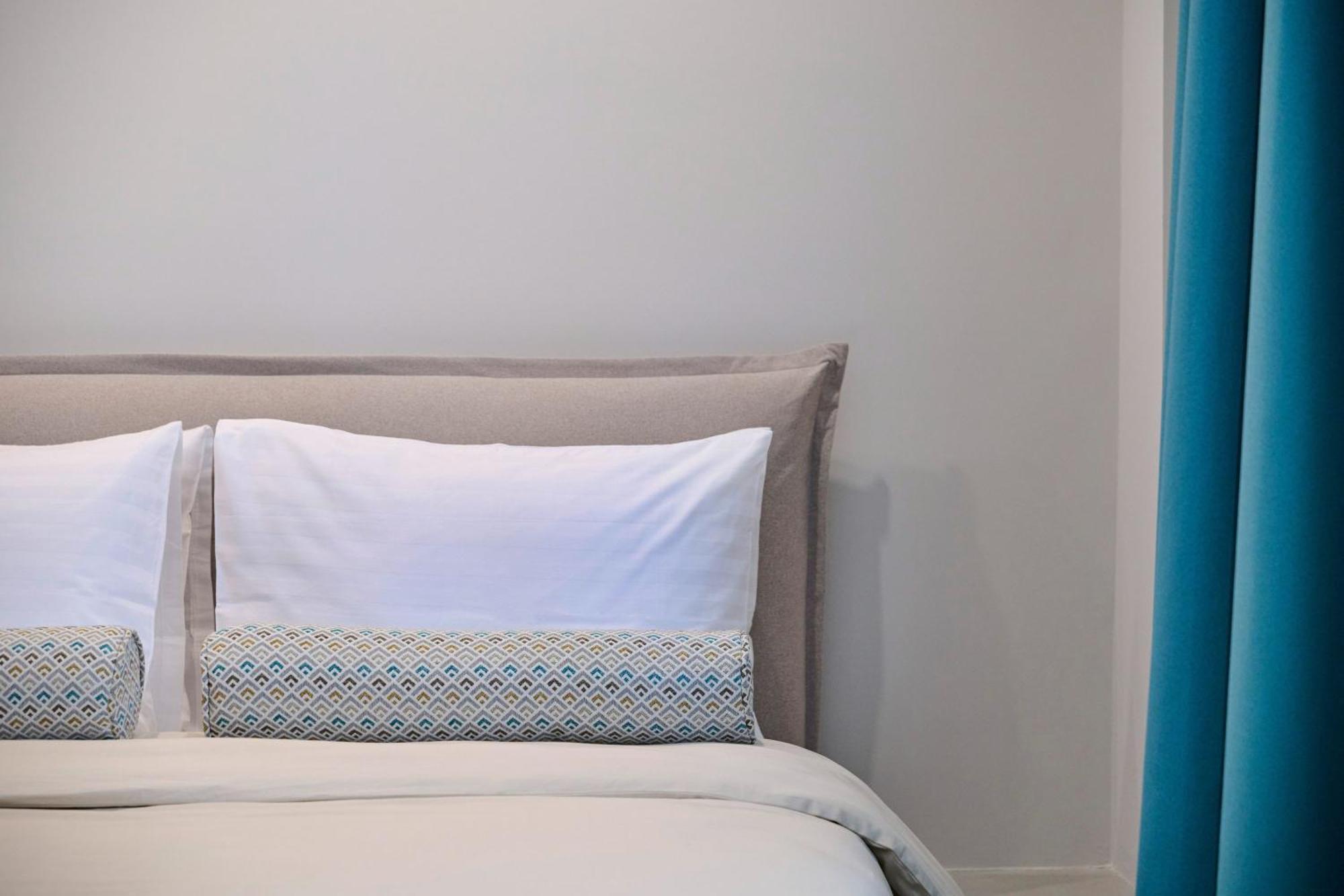 Acropolis Muses - Downtown Luxury Apartments アテネ エクステリア 写真