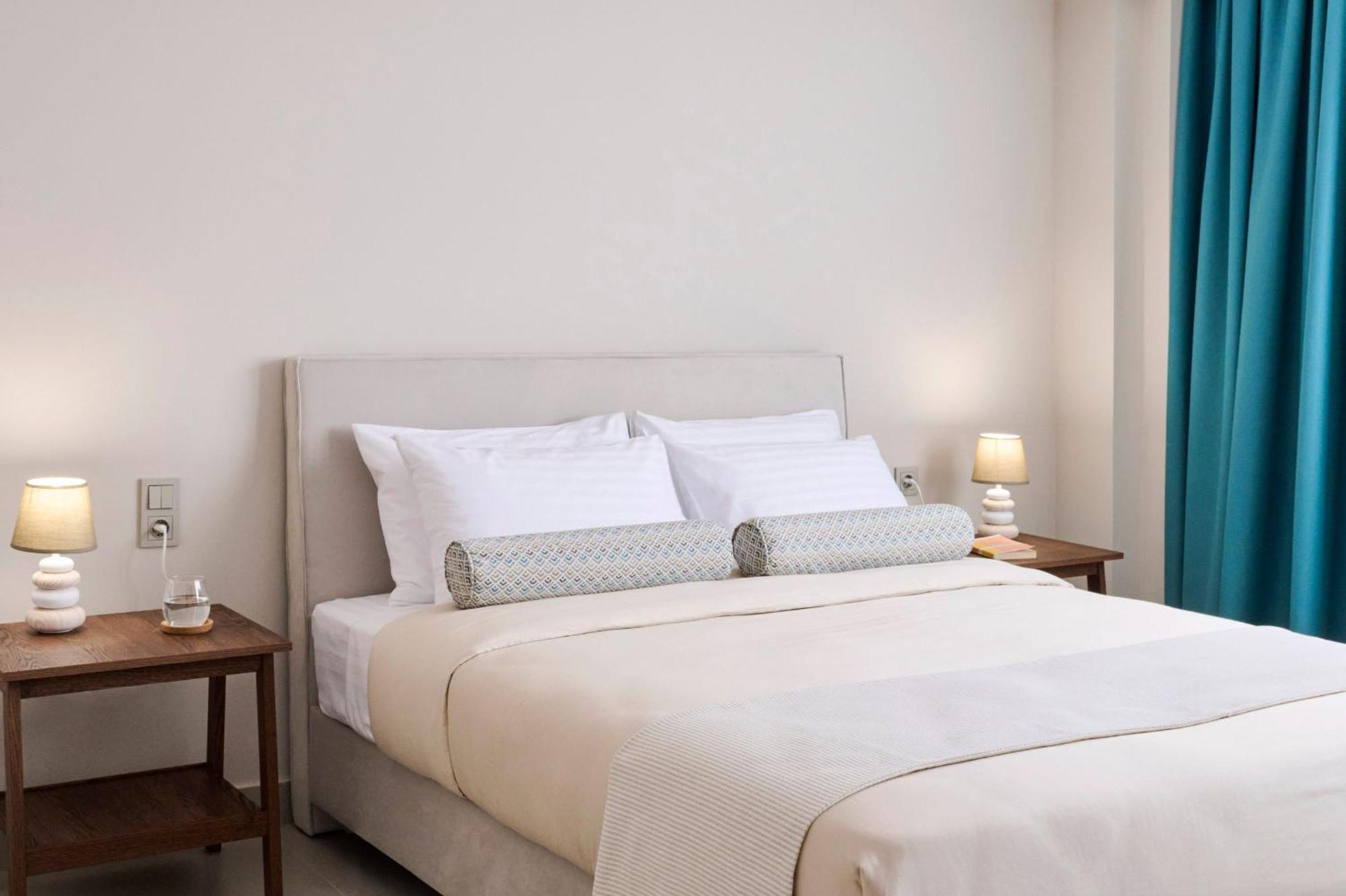 Acropolis Muses - Downtown Luxury Apartments アテネ エクステリア 写真