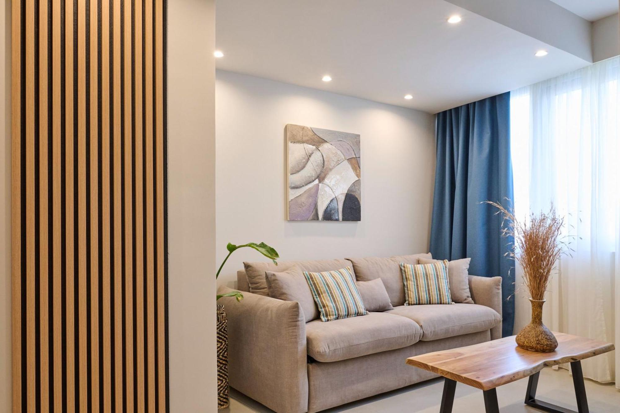 Acropolis Muses - Downtown Luxury Apartments アテネ エクステリア 写真