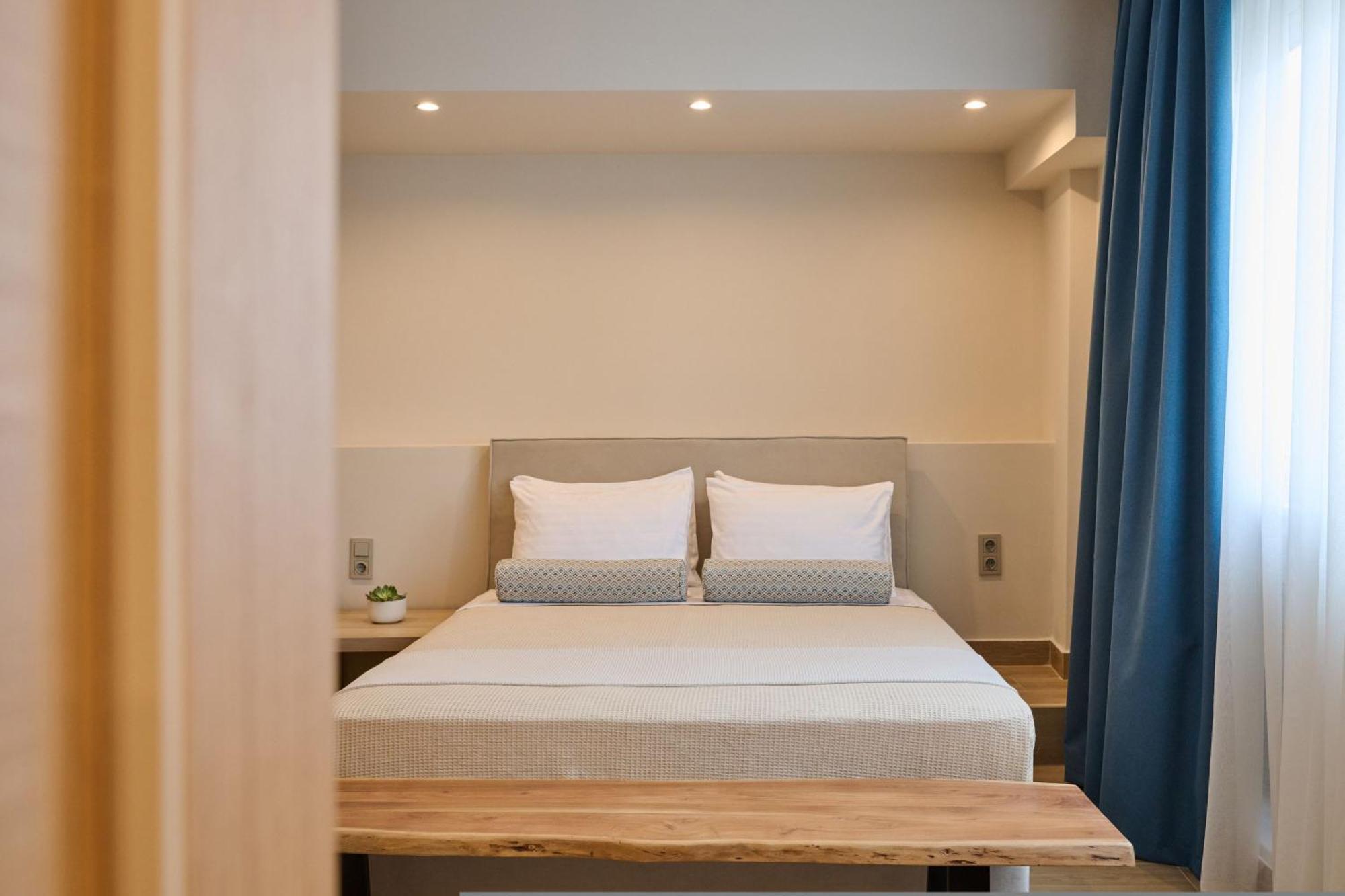 Acropolis Muses - Downtown Luxury Apartments アテネ エクステリア 写真