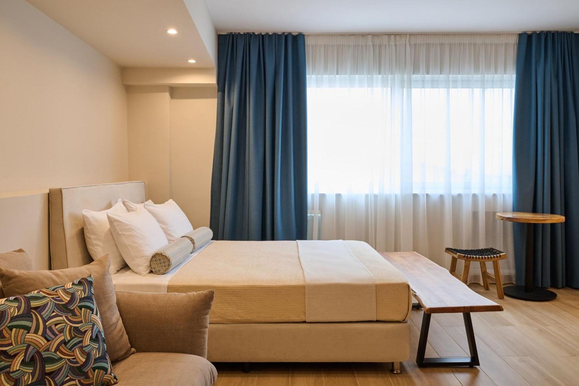 Acropolis Muses - Downtown Luxury Apartments アテネ エクステリア 写真