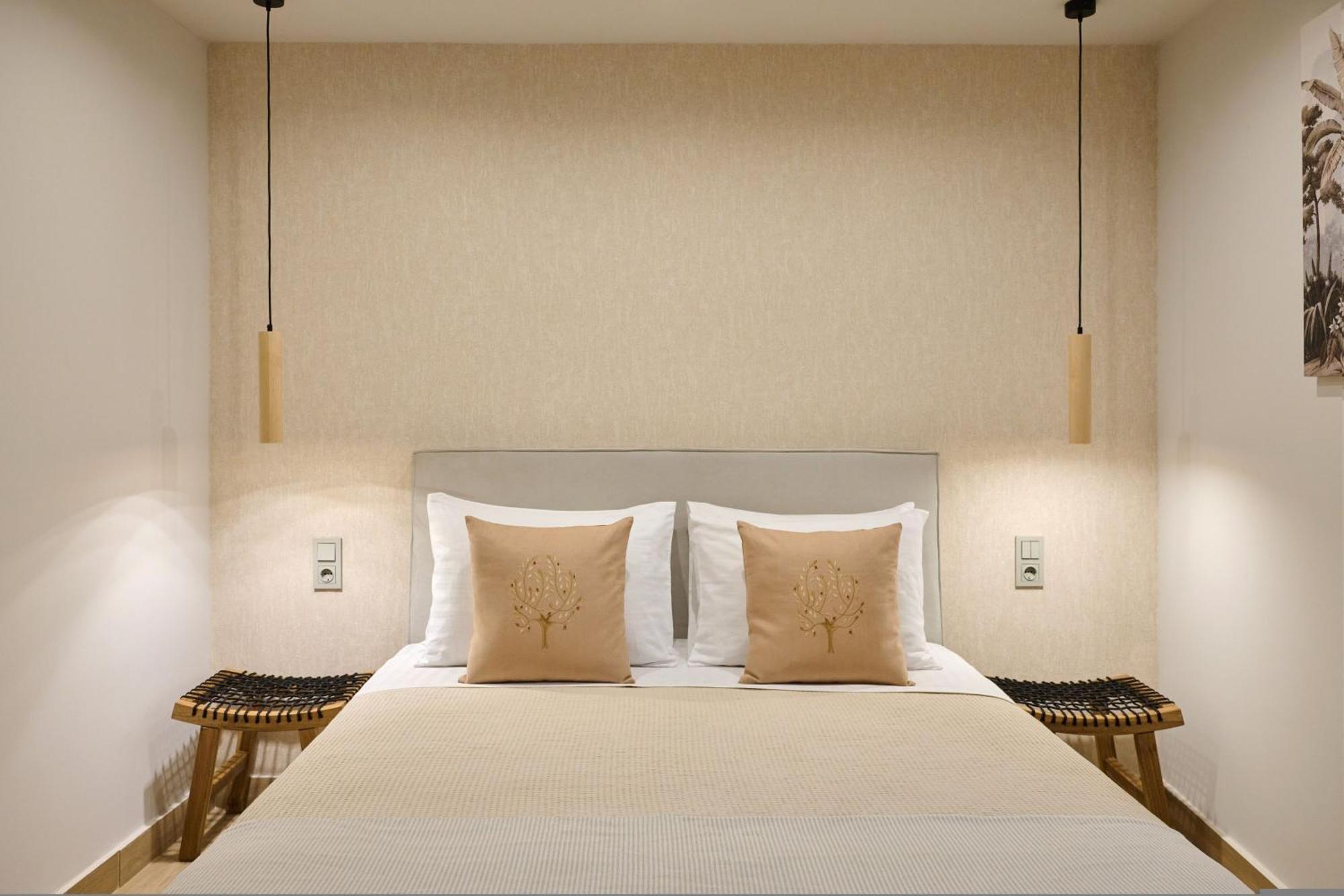 Acropolis Muses - Downtown Luxury Apartments アテネ エクステリア 写真