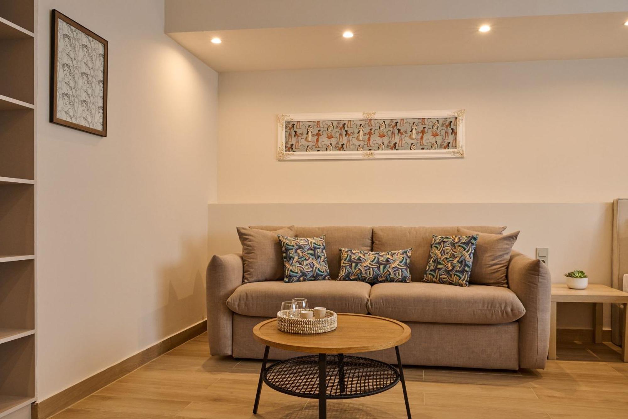 Acropolis Muses - Downtown Luxury Apartments アテネ エクステリア 写真
