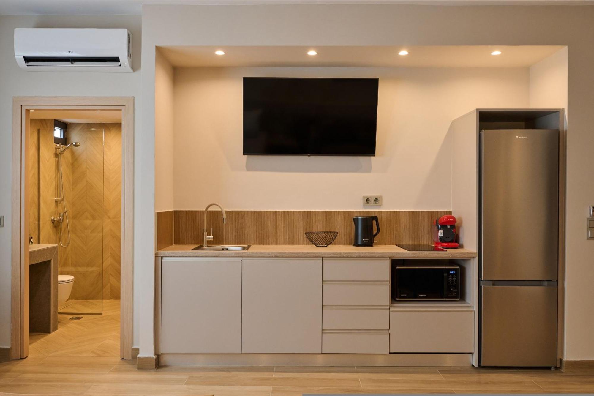 Acropolis Muses - Downtown Luxury Apartments アテネ エクステリア 写真