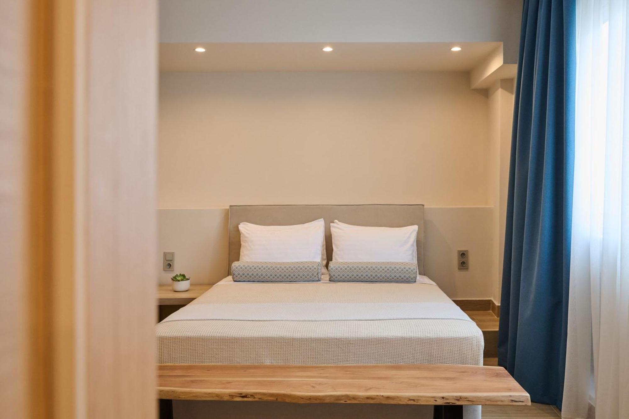 Acropolis Muses - Downtown Luxury Apartments アテネ エクステリア 写真